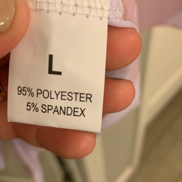 Cute blouse - Picture 3 of 3